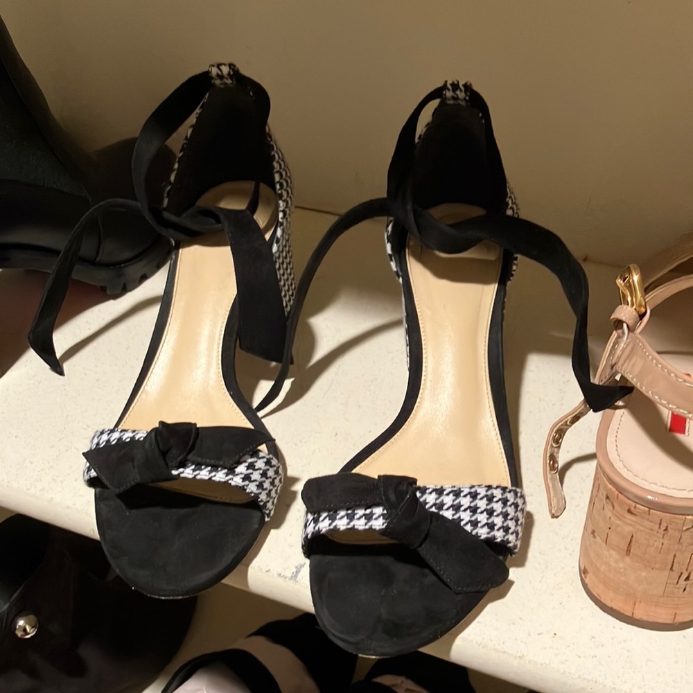 Alexandre Birman Herringbone Strap Suede Sandals 38
